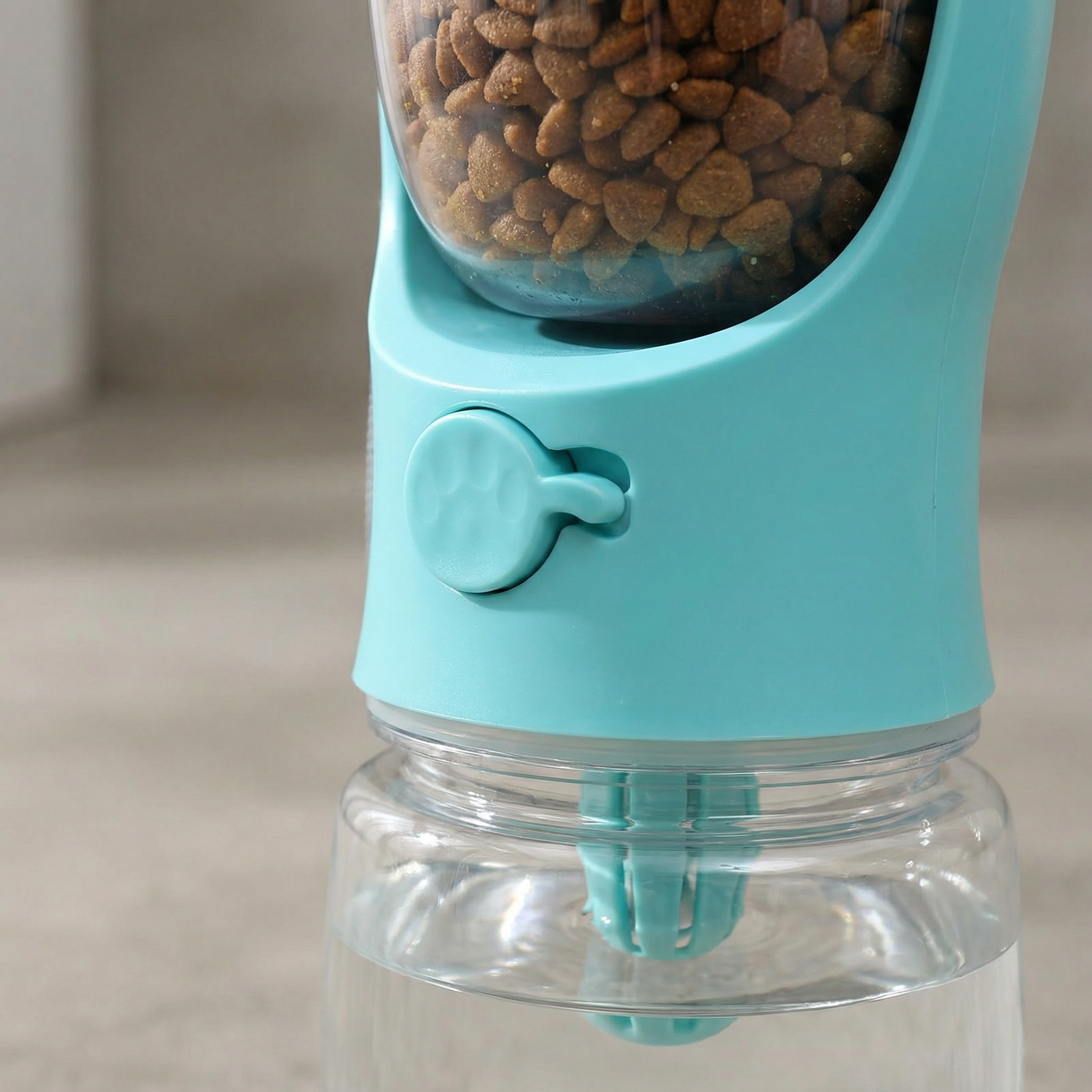 HydraSnack – Portable Water & Food Travel Bottle