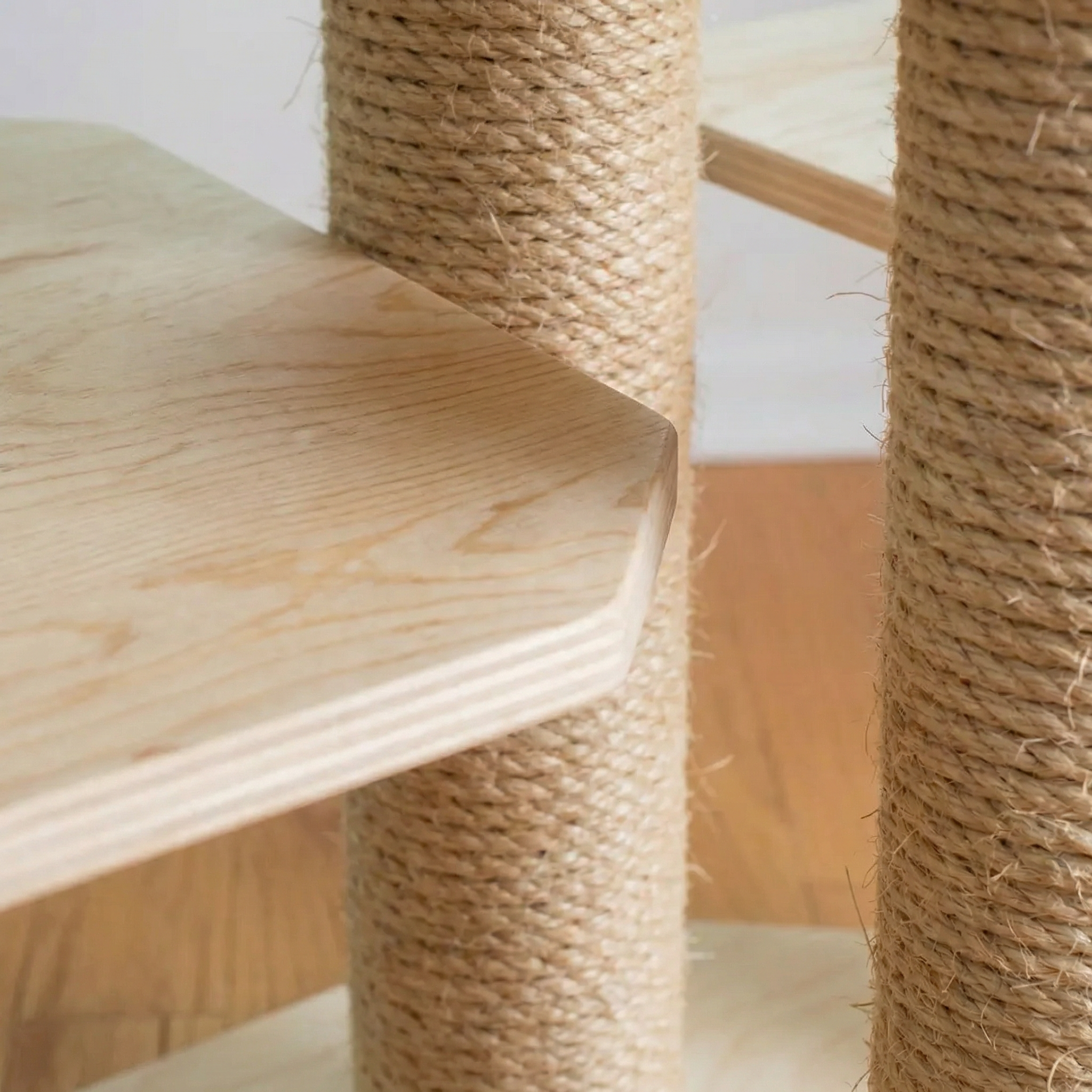 OakRise – Multi-Level Wooden Cat Climber